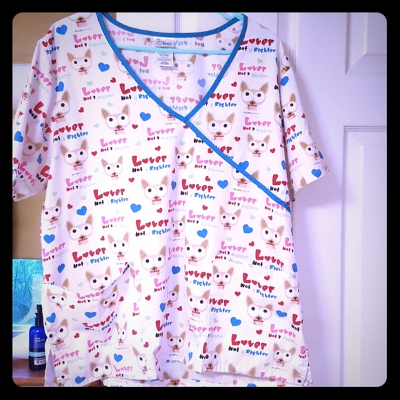 Chihuahua Dog Scrub Top - Picture 1 of 3